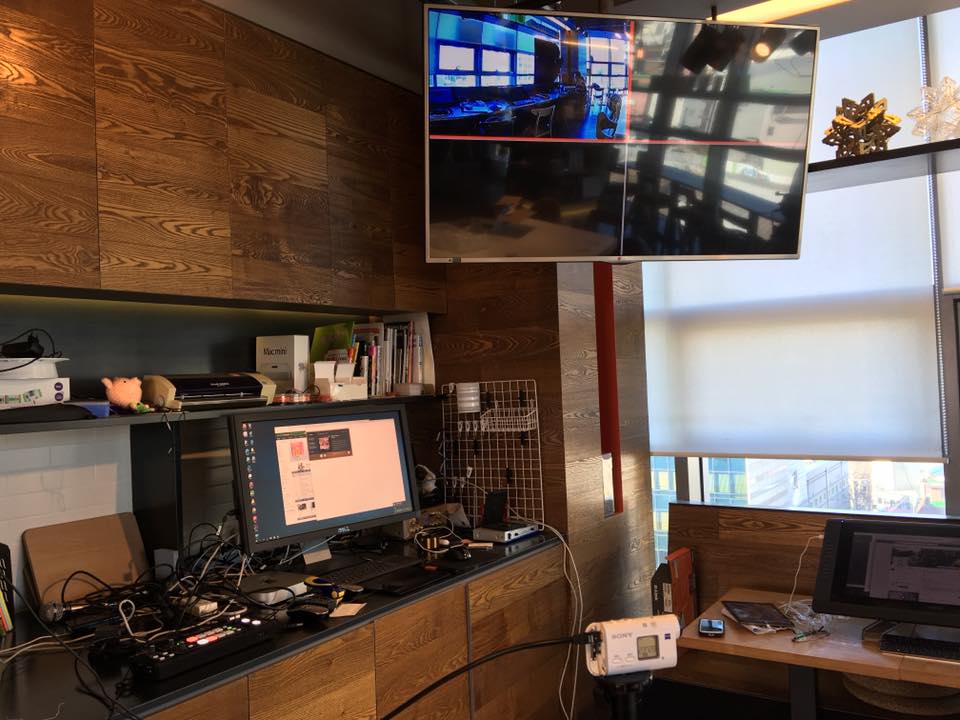 4채널 hdmi 믹서 설치로 방송스튜디오로 변신준비 끝...
