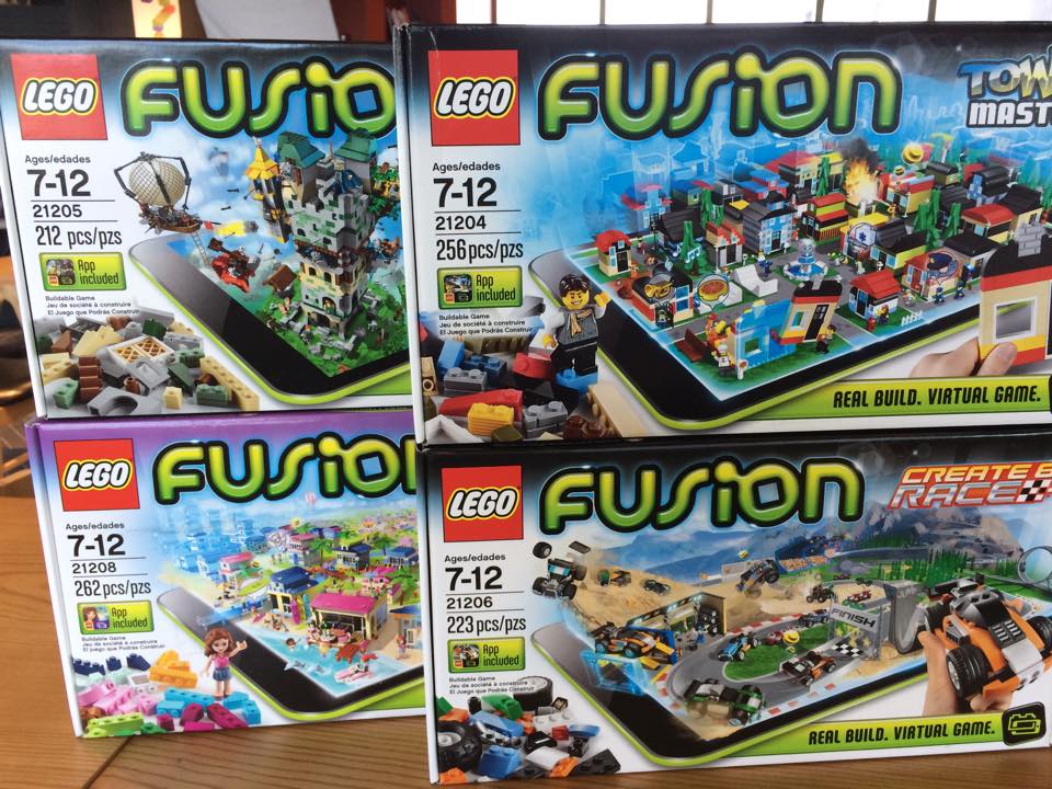 Let's enjoy the LEGO fusion!