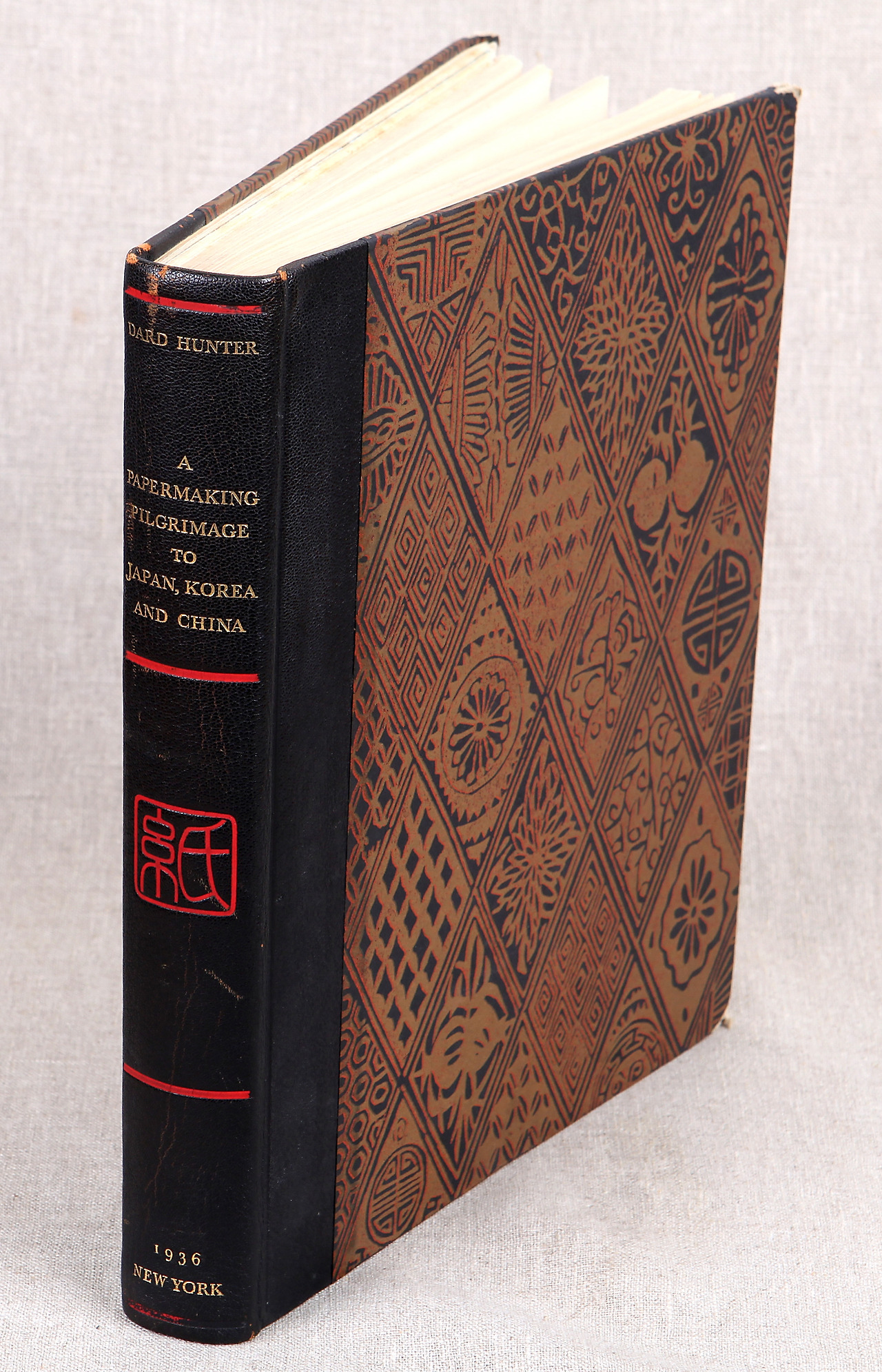 다드 헌터 책 원본 사진1936년.jpg