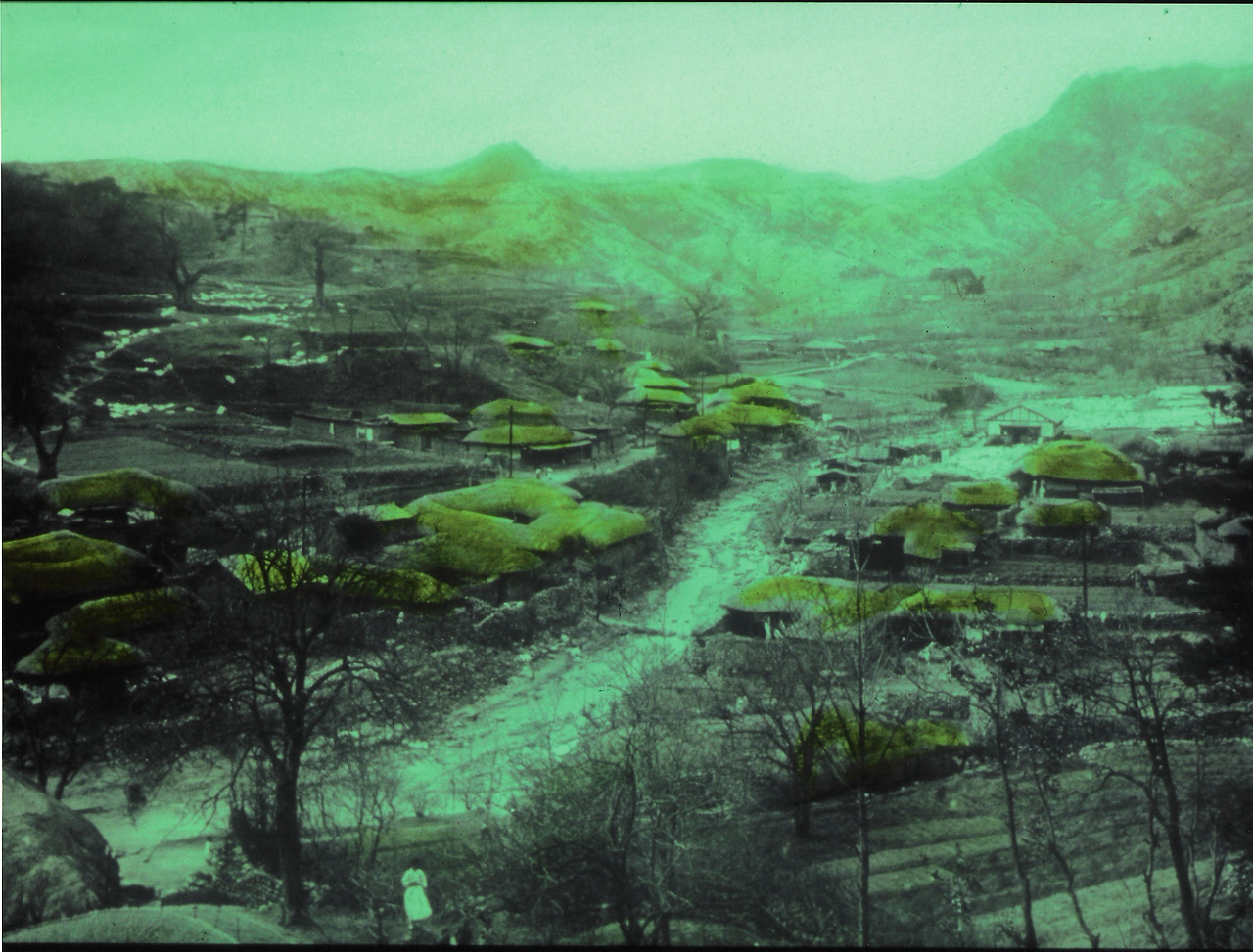 56 세검정마을전경 1933 다드 헌터 찍음.jpg